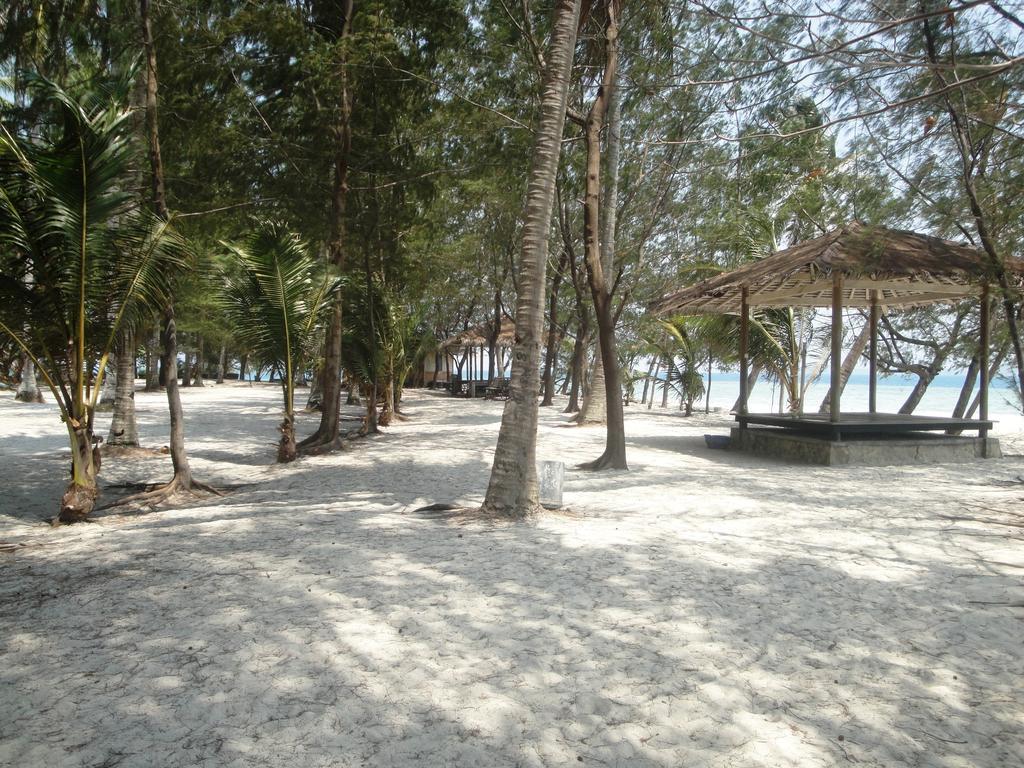 Menjangan Resort Karimunjawa Pokój zdjęcie
